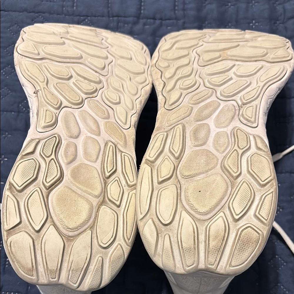 New Balance 1080 v12 - Picture 5 of 5